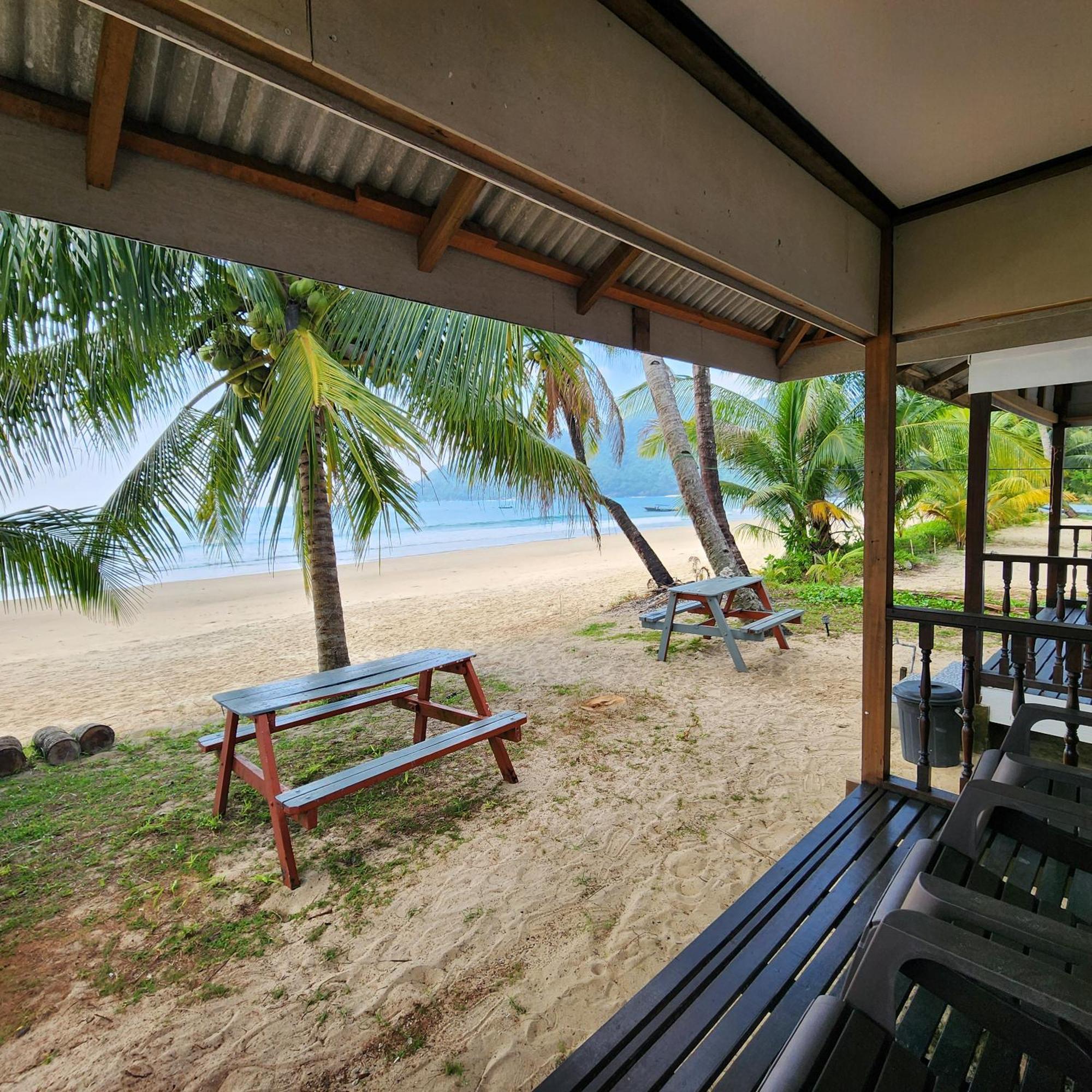 Permai Chalet Tioman Kampong Juara Zewnętrze zdjęcie